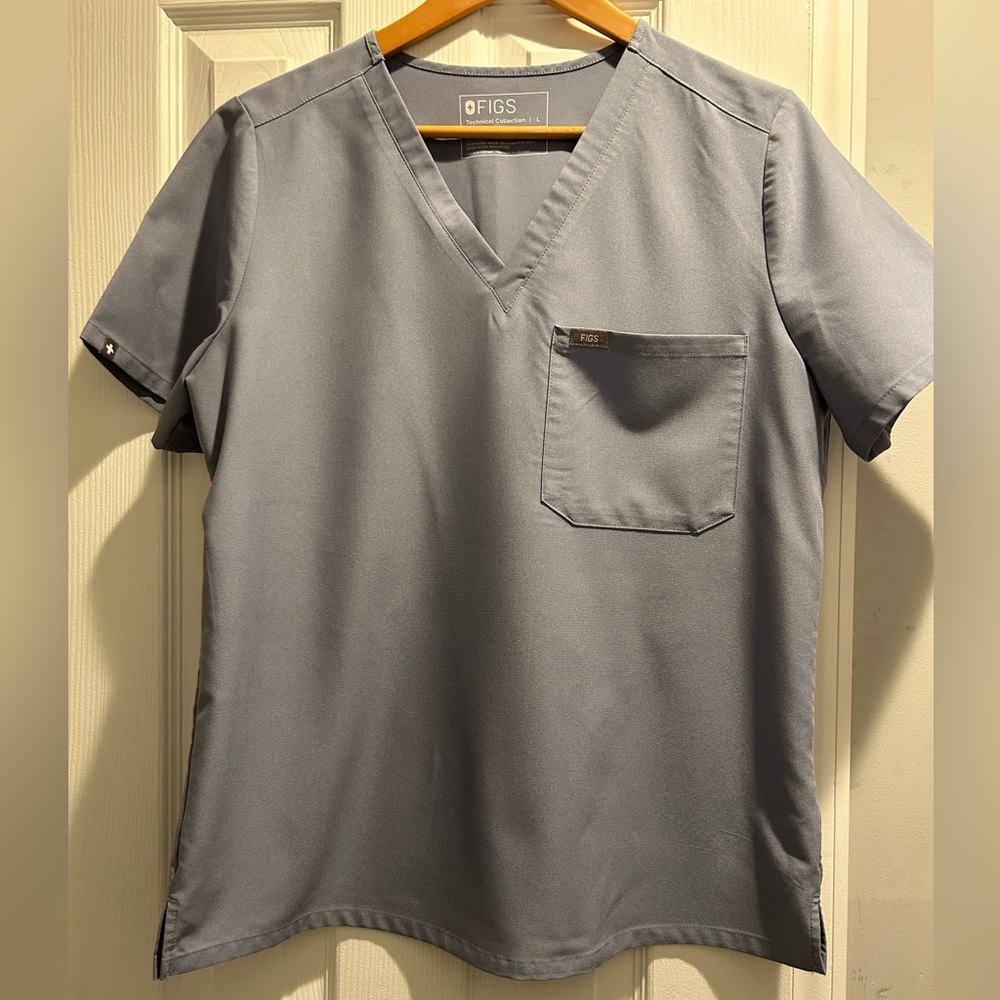 Figs Vapor Blue Catarina Scrub Top Sz. Large Gently Worn Great Condition